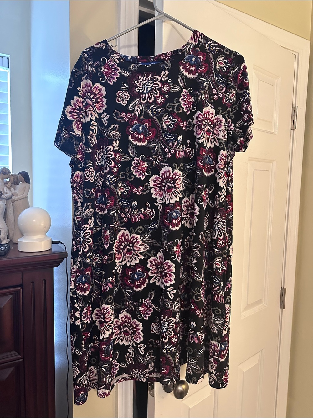 Apt. 9 Black Floral Short-Sleeve Swing Dress with Pink Accents